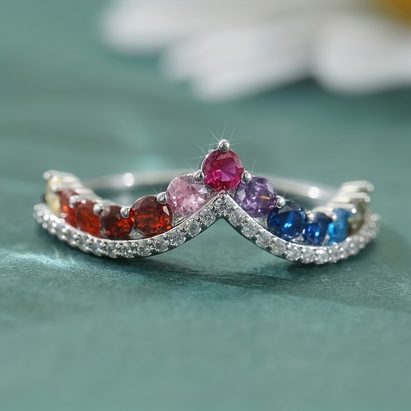 Women's Luxurious Multicolor Round Synthetic Zirconia Ring